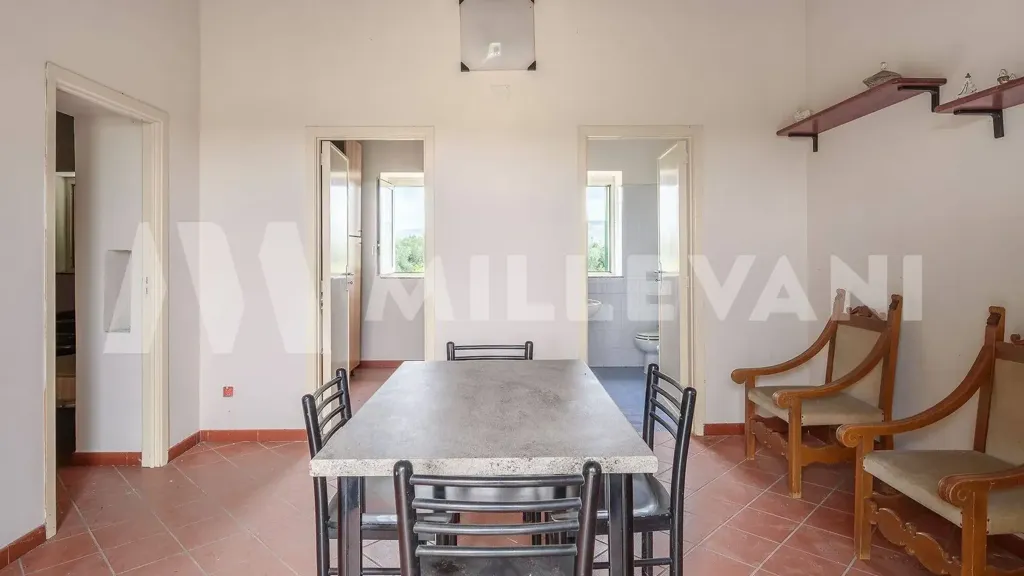 Sala da pranzo - Rustic Farmhouse with Organic Farm in Augusta