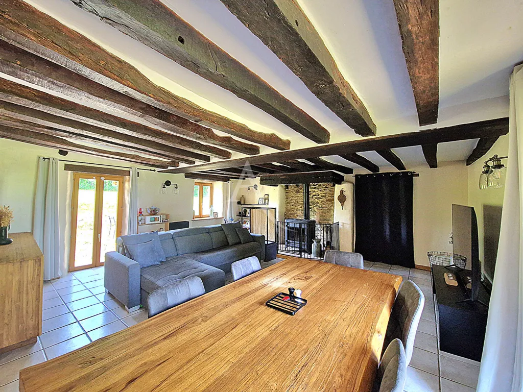 Salle à manger - Maison de Plain-Pied avec Jardin à Contigné