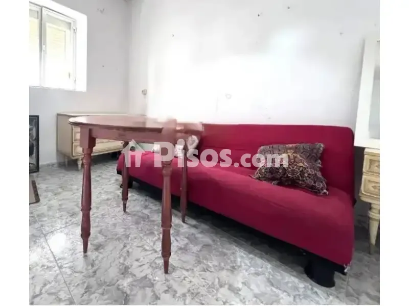 Elutuba - Chalet with Patio in Don Benito