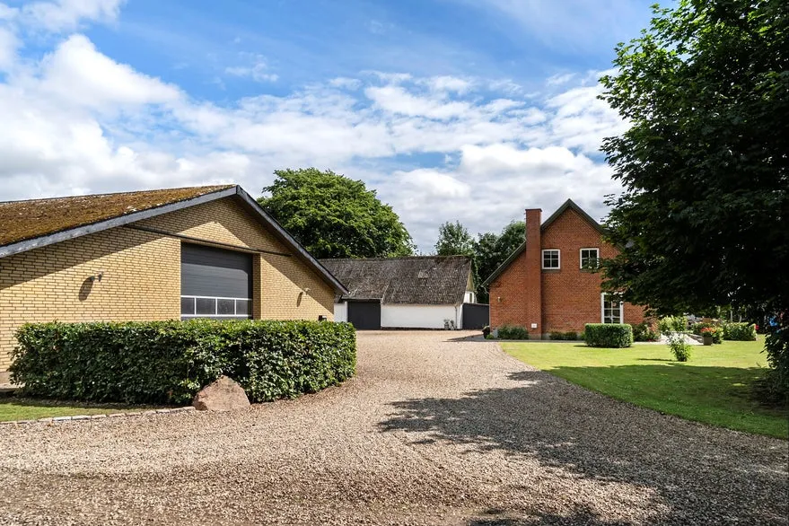 Extérieur - Mixed-Use Property with Lake in Rural Setting