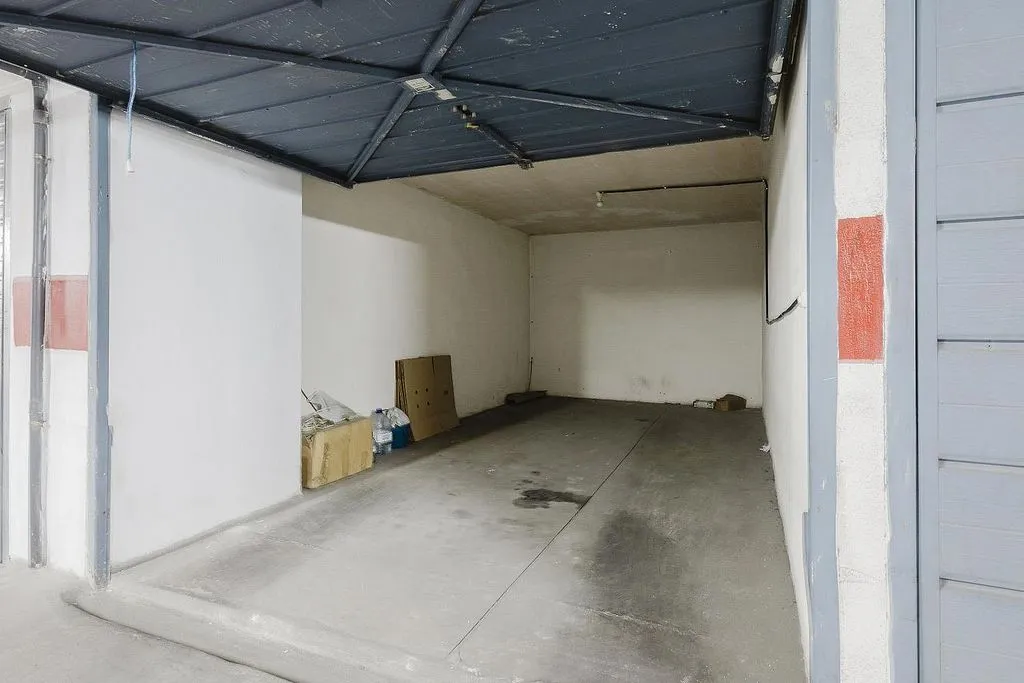 Garage - Penthouse with Pool near Acequión Beach