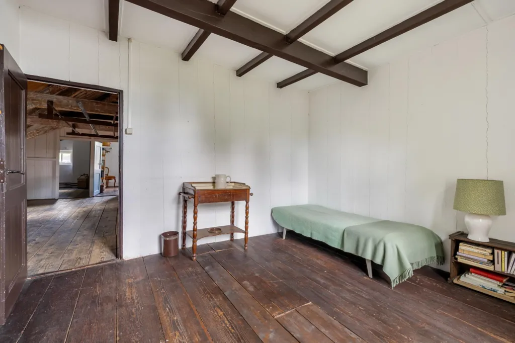 Bedrooms - Monumental Villa with Historical Charm in Breda