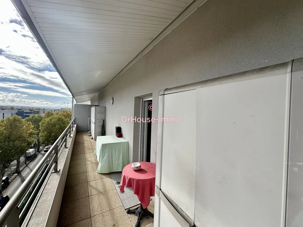 Balcony - Modern Duplex Apartment with Terraces in Valence