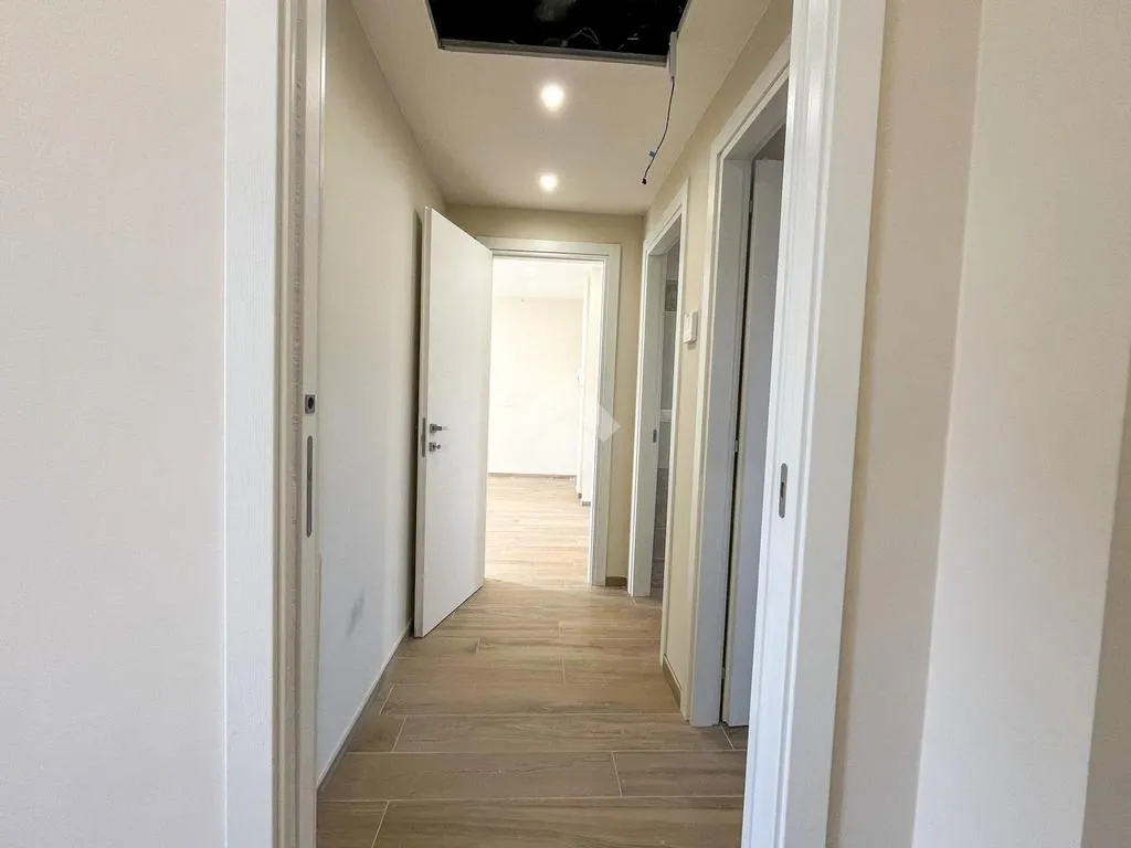 Entrée - Bright 3-Room Apartment with Balcony in San Severo
