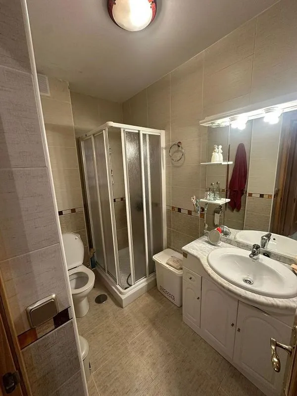 Vannitoad - Modernised Flat with Patio in San Isidro