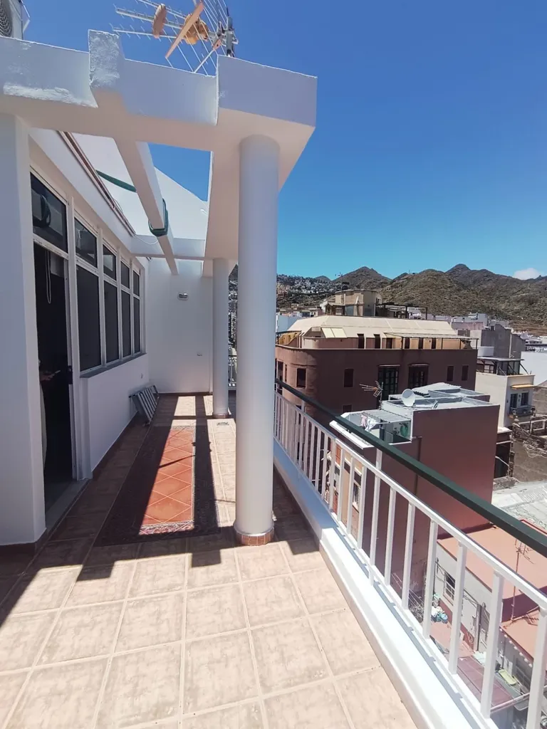 Balcon - Modern Loft with Terrace in Santa Cruz