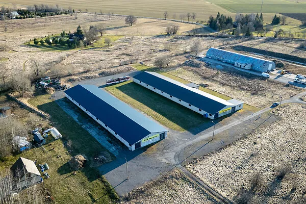 Vue aérienne - Local commercial à Rapla vald