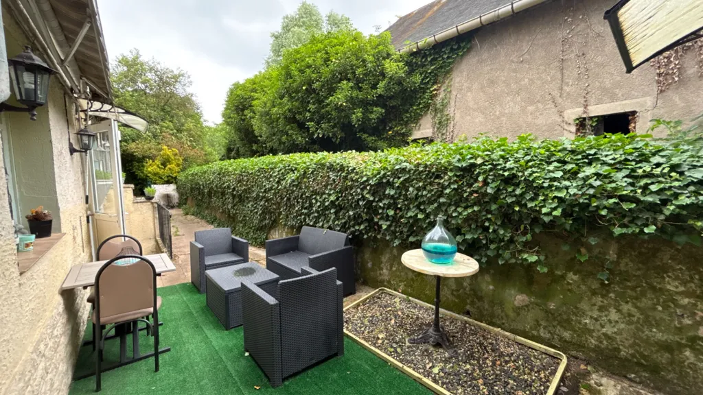 Terrazza - 8-Bedroom House with Large Garden in Prémery