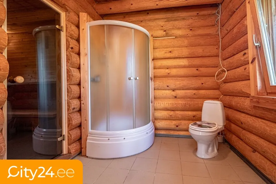 Salles de bain - Wooden Cottage with Lake View in Cēsis District
