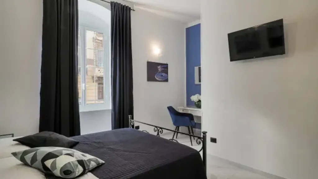 6-room apartment in IT