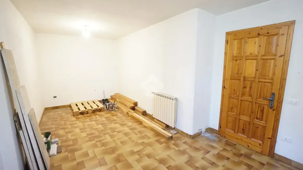 Pièces - Spacious Apartment with Private Courtyard in Castelnuovo Rangone