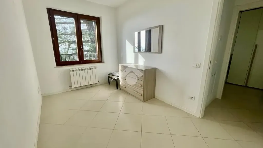 Kabinet - Trilocale with Veranda in Assisi