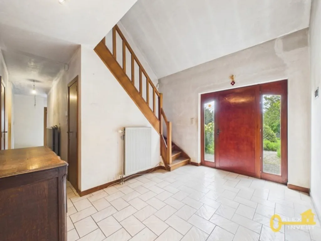 Ingresso - 4-Bedroom Villa with Garden in Quiet Location