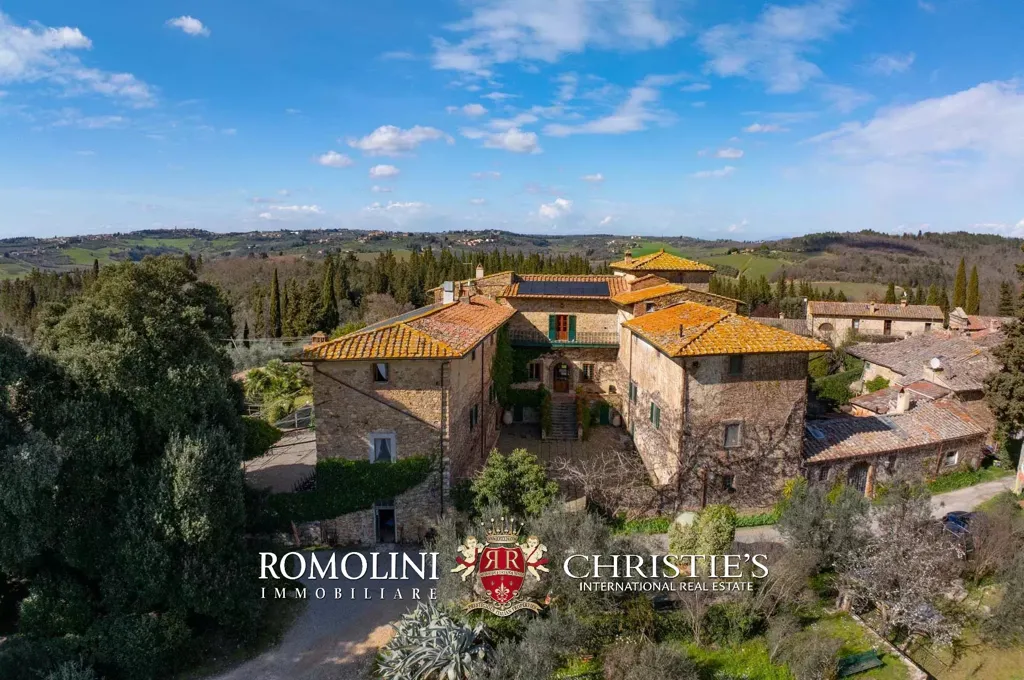 Õhuvaade - Historical Villa with Pool in Chianti Hills