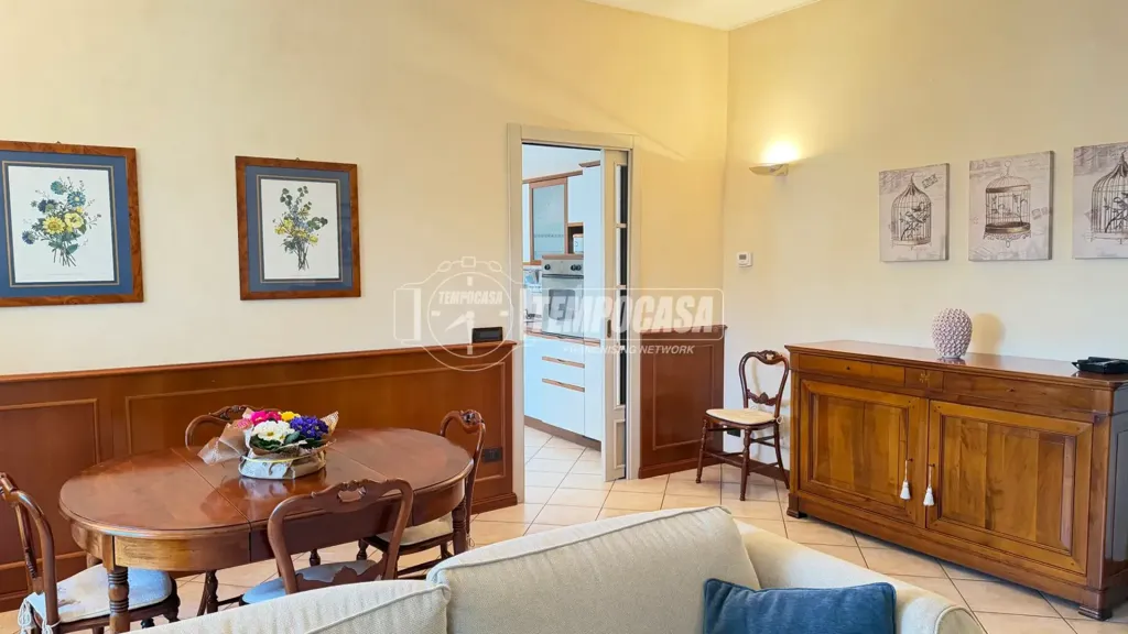 Salle à manger - Maison 8 pièces à IT