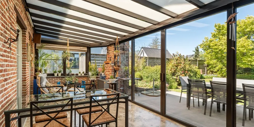 Terrasse - Villa Rénovée avec Garage à Erps-Kwerps