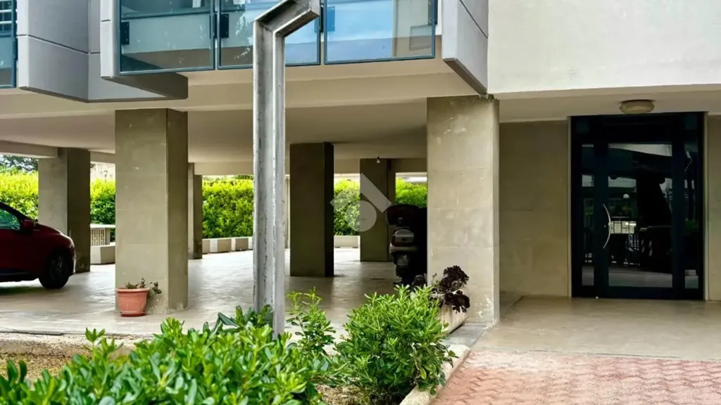 Entrée - Top-Floor Apartment with Balcony in Loseto