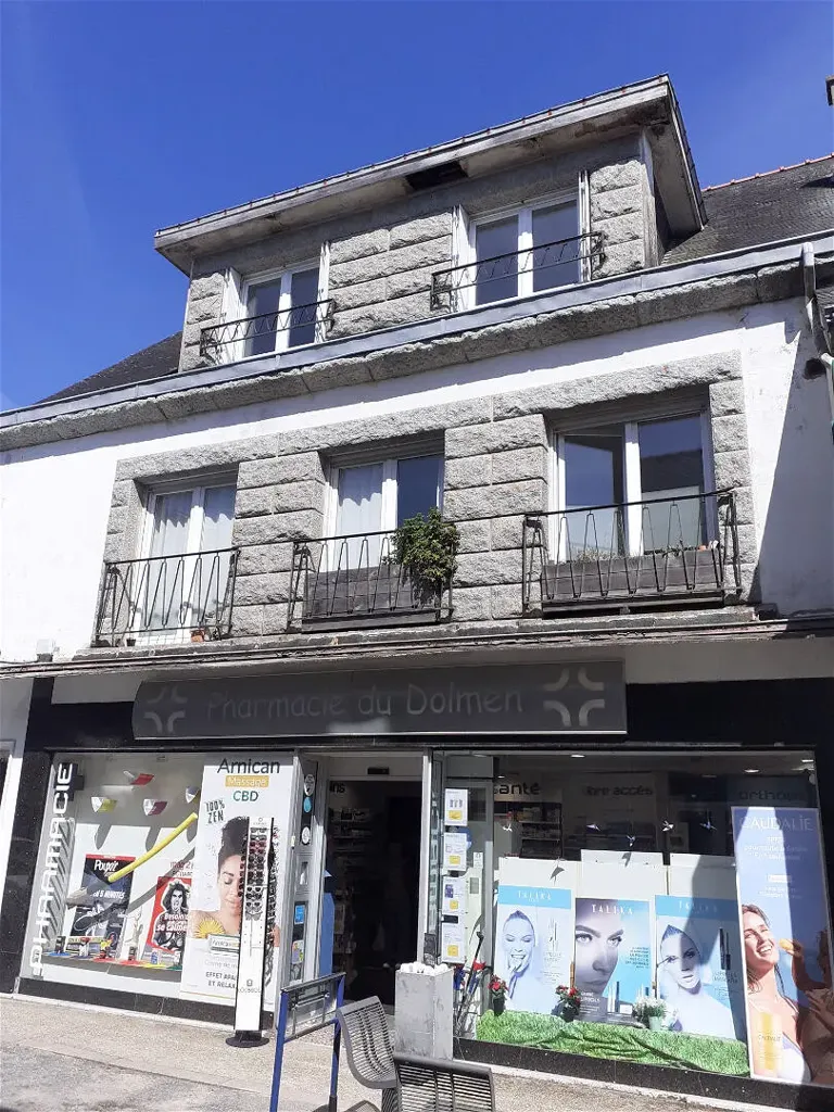 11-room house in Locmariaquer