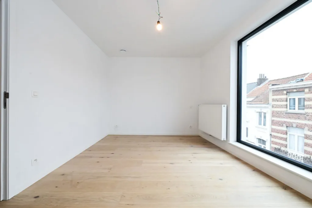 Rooms - New Duplex with Terrace in Jette
