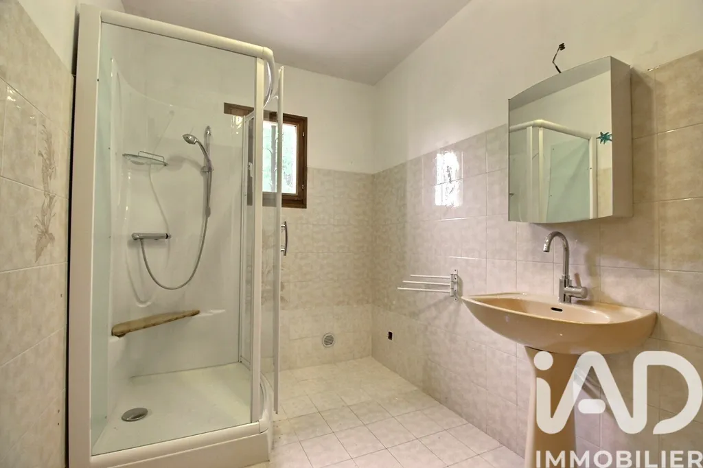 Salles de bain - Maison de Caractère avec Vue à Sault