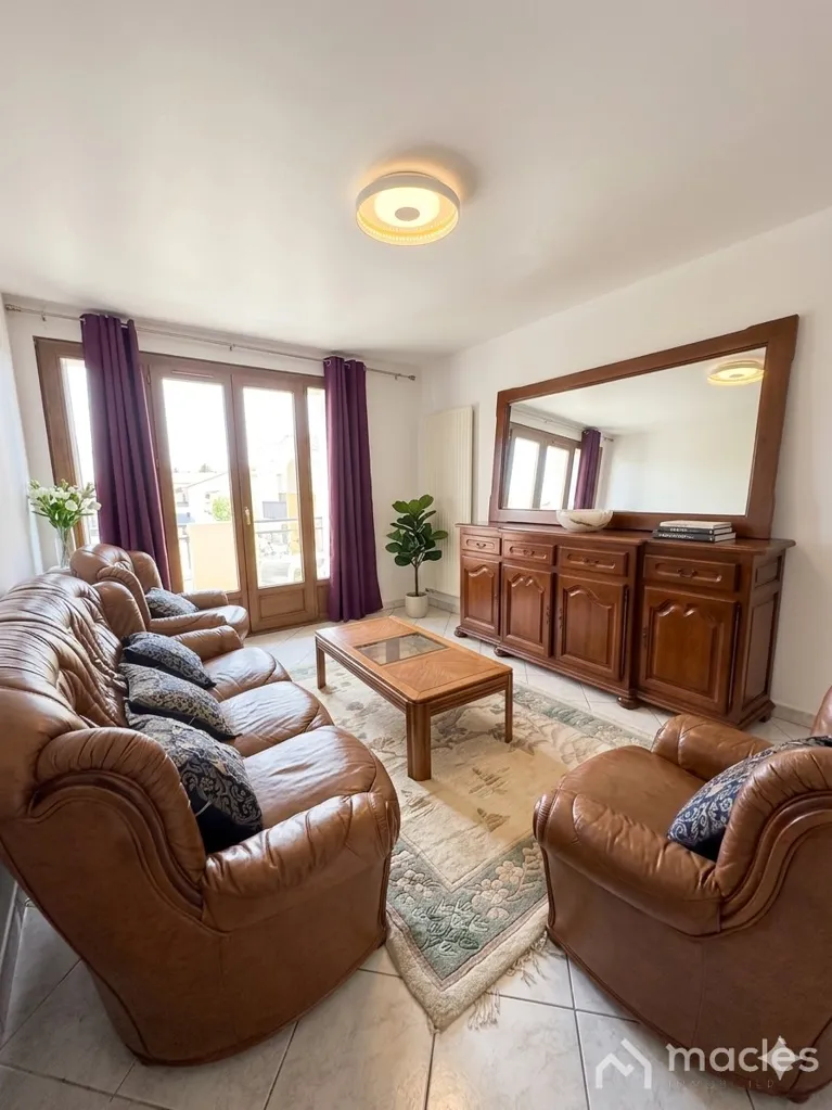 Séjour - Maison avec Jardin dans un Environnement Privé à Arnouville