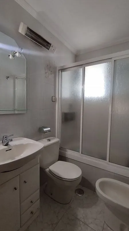 Salles de bain - Apartment with Terrace in Parque Alcosa