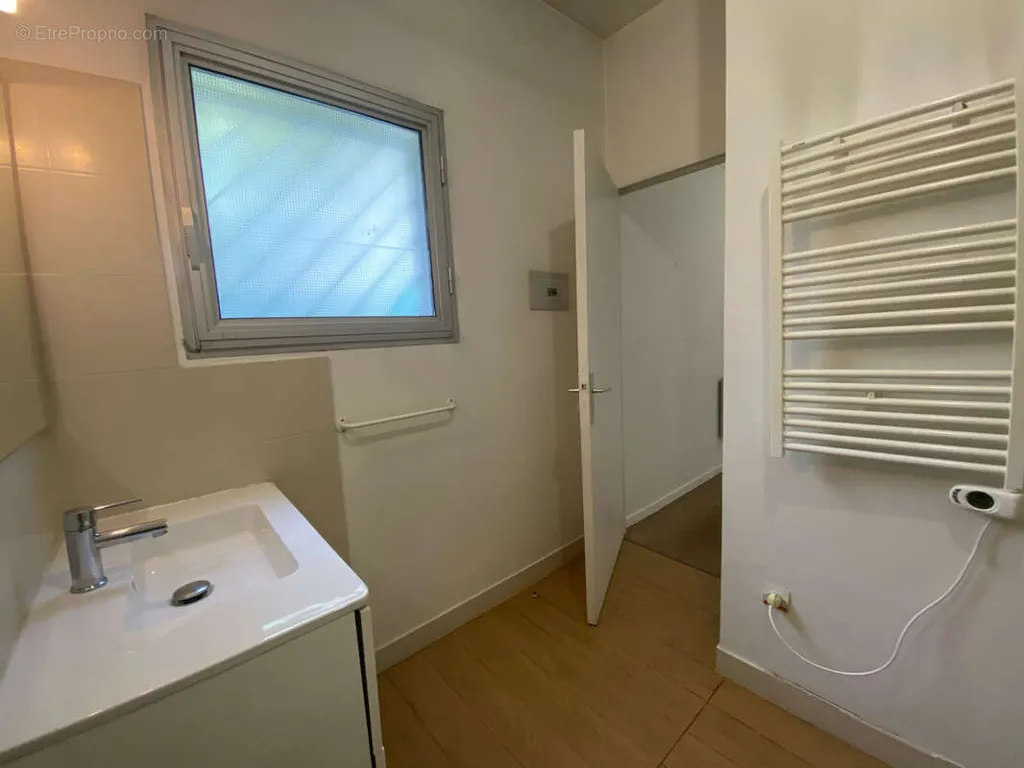 Appartement 2 pièces à Marseille-8e