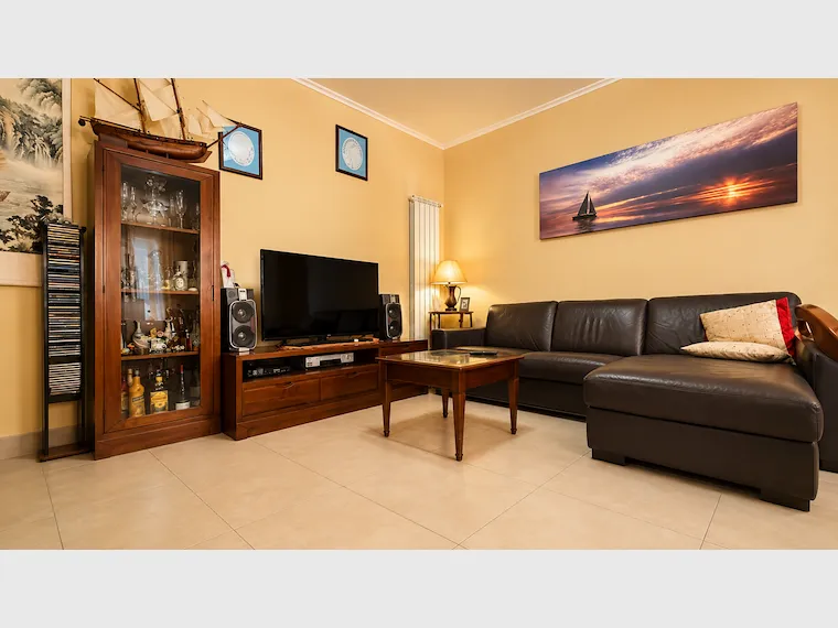 Séjour - Apartment with Private Garden in Fiuggi