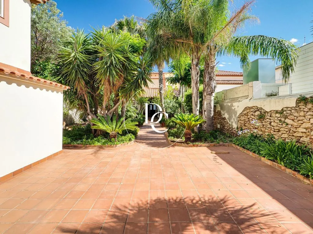 Aed - Luxury Villa with Sea Views in El Vendrell