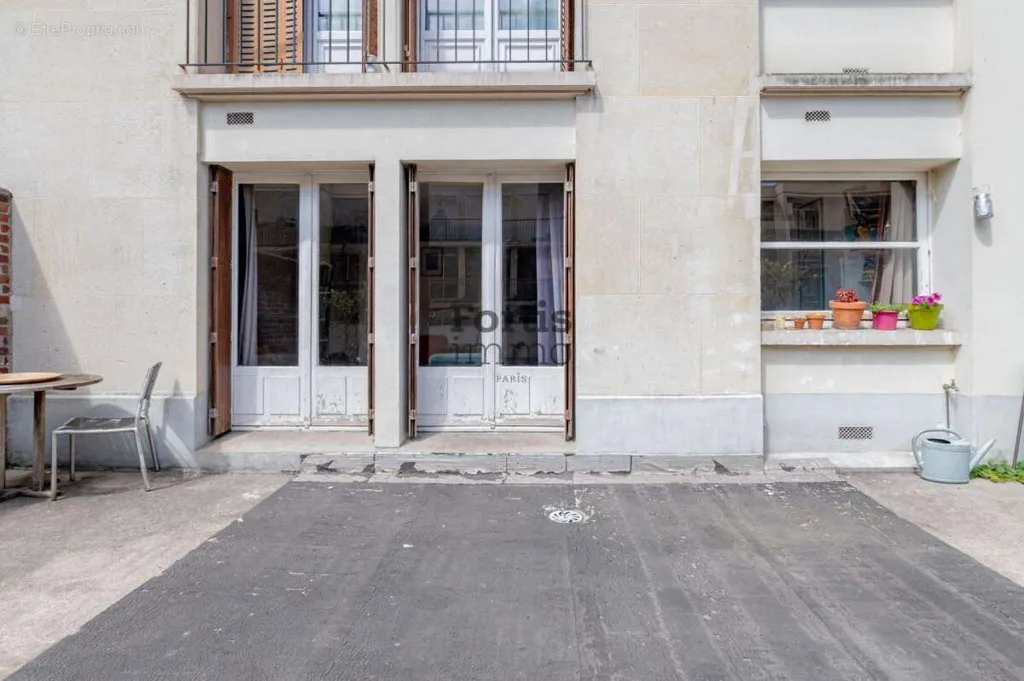 Aed - Studio with Large Terrace in Pantin