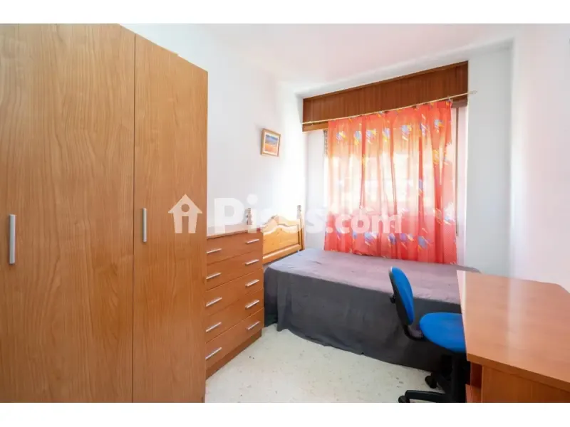 Magamistoad - Student Flat with Balcony in Calle San Pablo