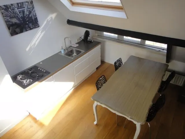 Söögituba - Compact Apartment with Garden Access in Eindhoven