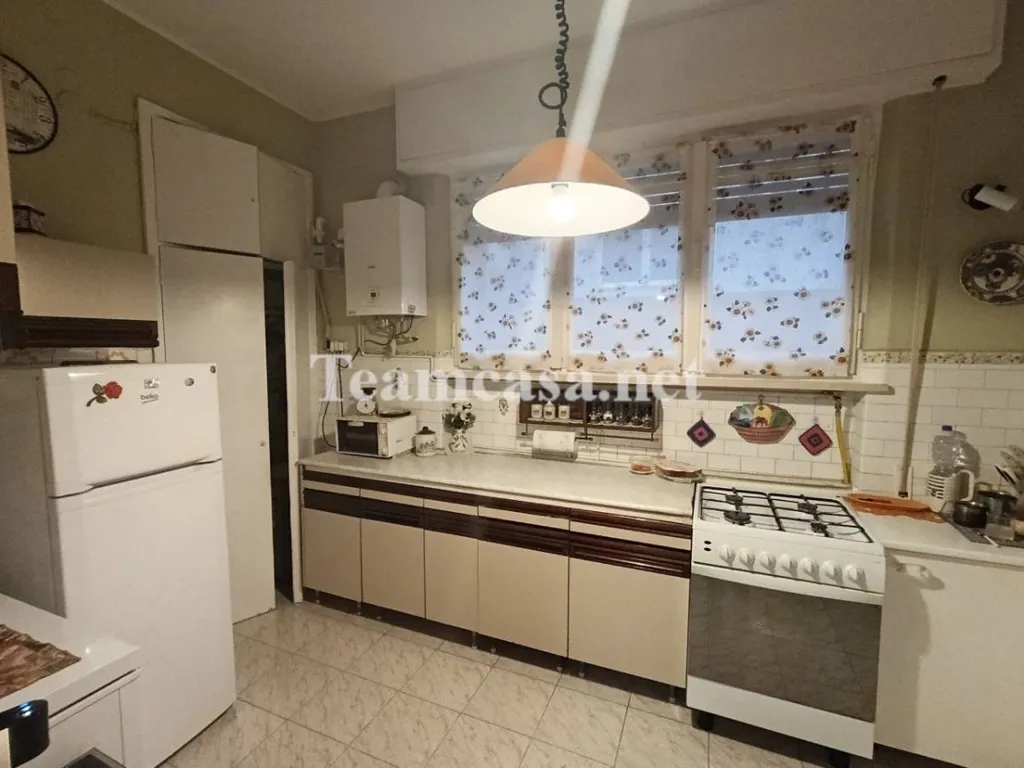 Cucina - Spacious Apartment with Balcony in Pesaro Centre