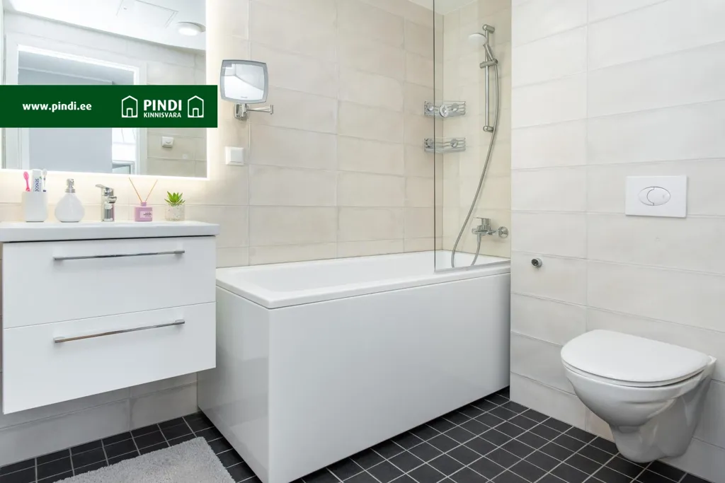 Salles de bain - Modern Flat with Balcony in Pärnu City Centre