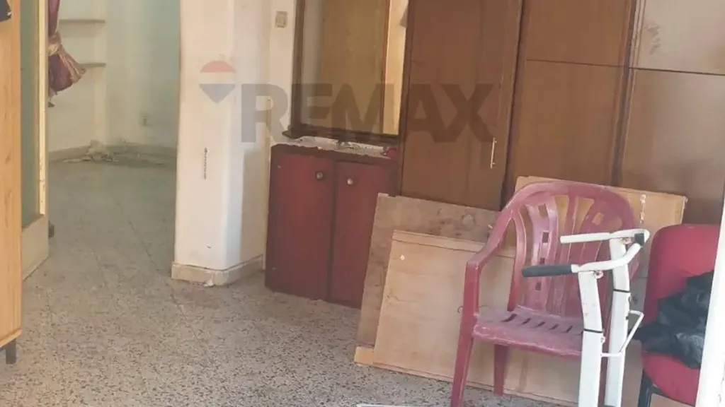 Ingresso - Appartamento con tre balconi nel centro storico di Palermo