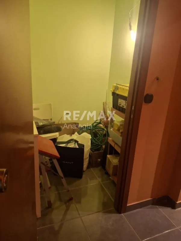 Entrée - Office Space with Unobstructed View in Thermi
