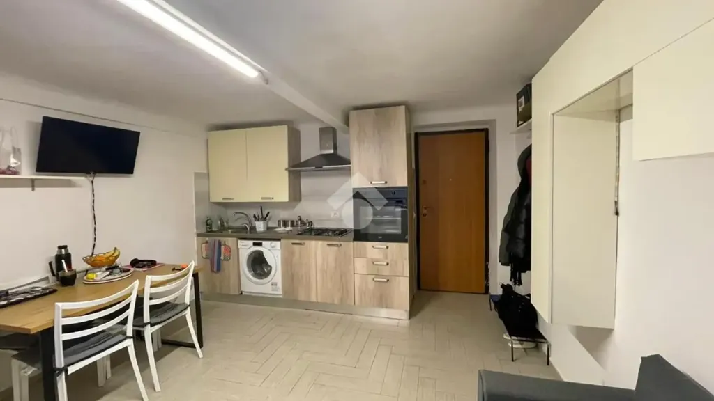 Cuisine - Retrofitted Apartment in Cosenza Centre