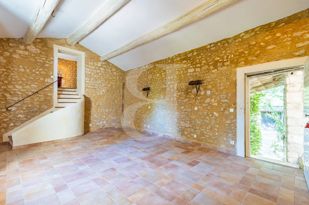 Elutuba - Charming Mas with Garden near Gordes