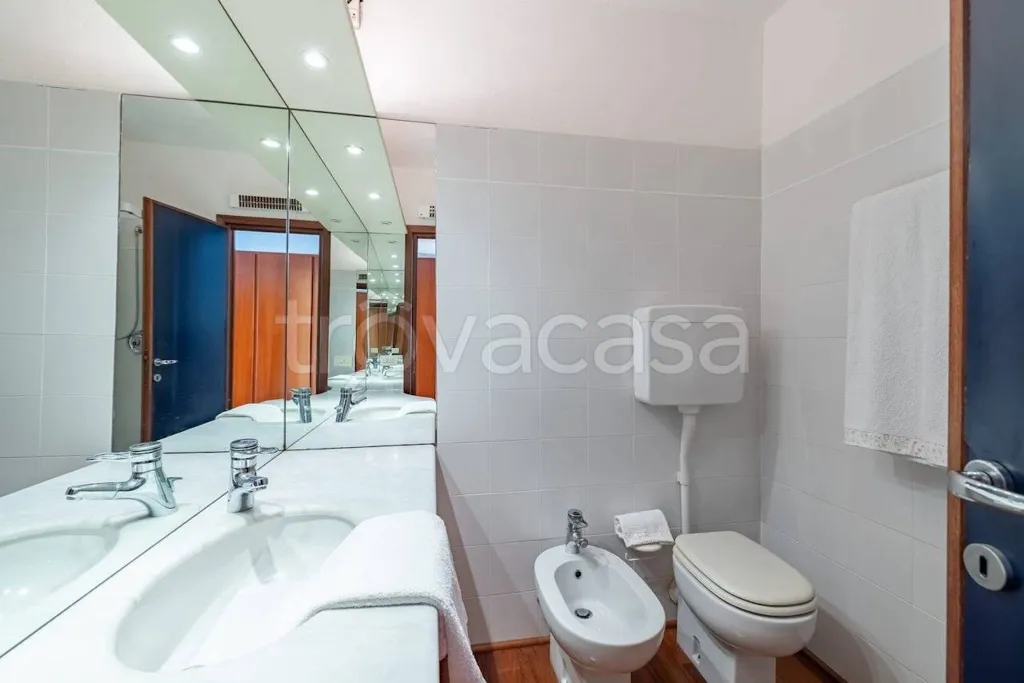 Bagni - Luxury Flat with Seafront Balcony in Bordighera