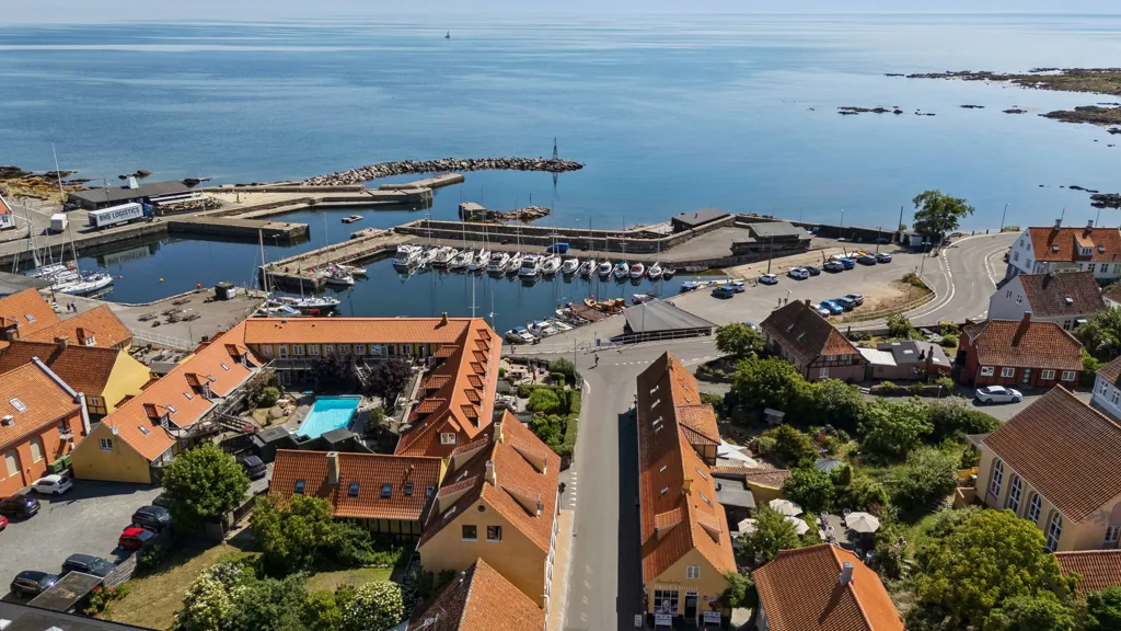 Vista aerea - Historic Apartment with Harbour View in Svaneke