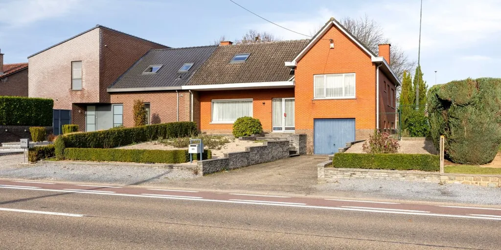 Extérieur - Maison à Rénover avec Garage à Hoepertingen