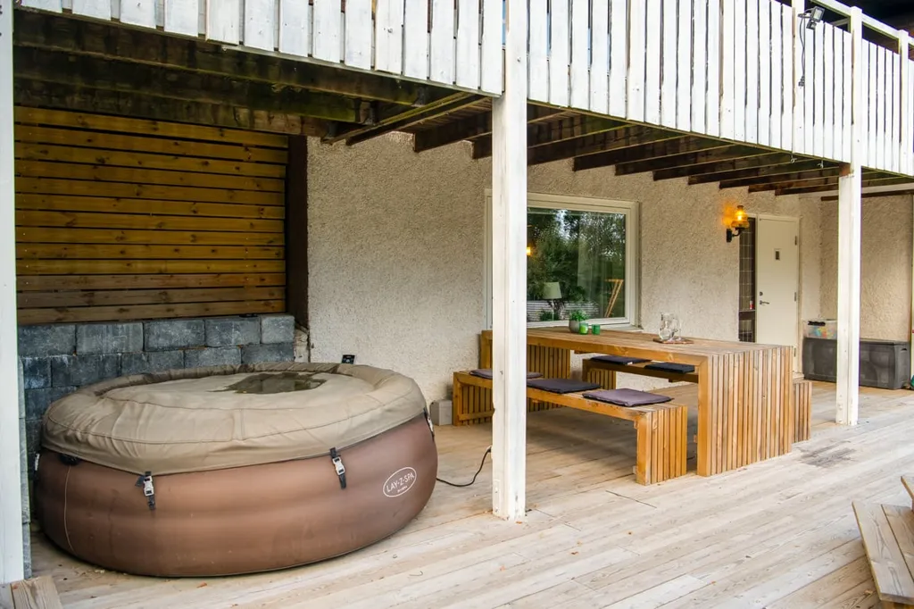 Terrasse - Souterrain Villa with Garden on Quiet Street