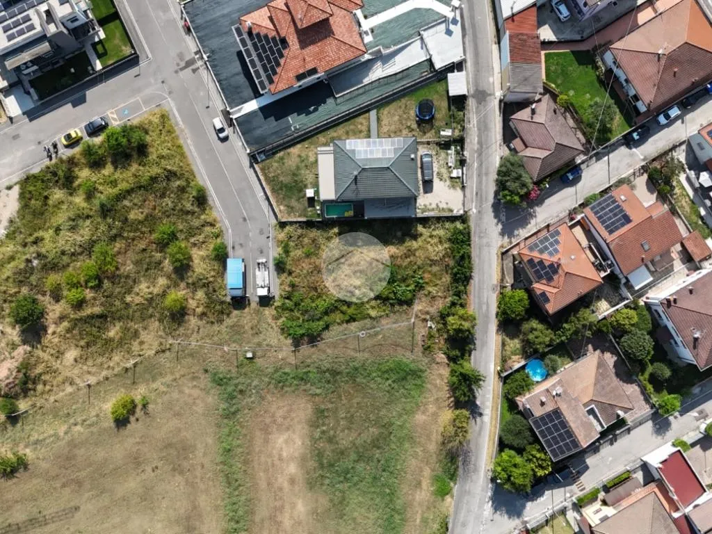 Vista aerea - Buildable Plot with Approved Project in San Giovanni Lupatoto