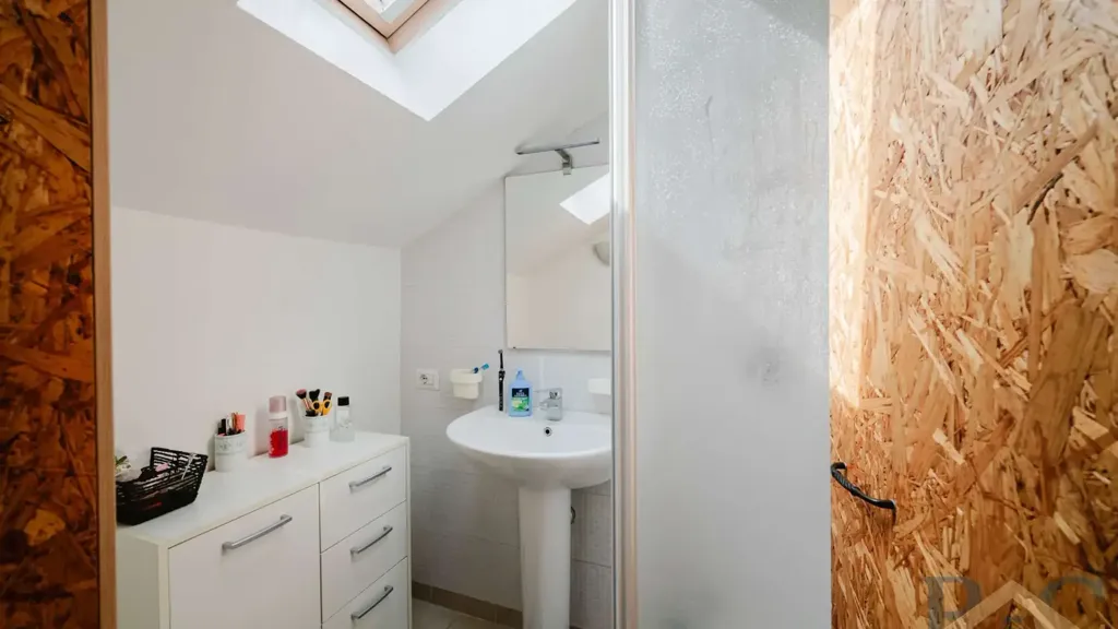 Bagni - Bifamiliar Villa with Garden in Milan