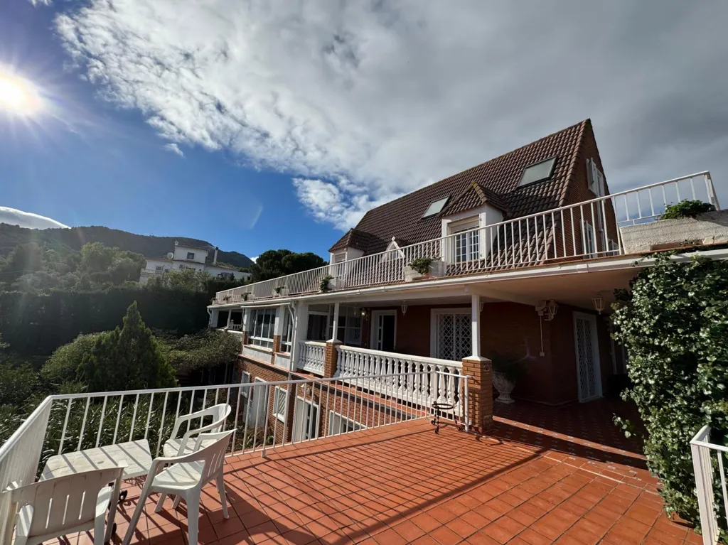 Balcone - Luxury Villa with Pool in Alhaurín de la Torre