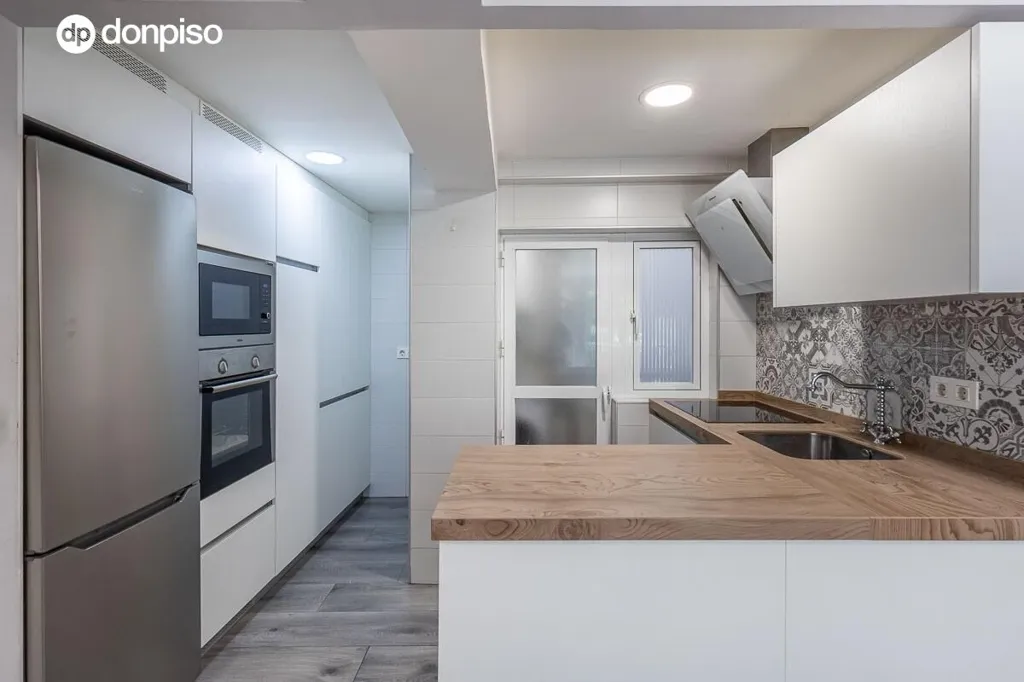 Köök - Modern Flat with Terrace in Avenida Cervantes, Granada