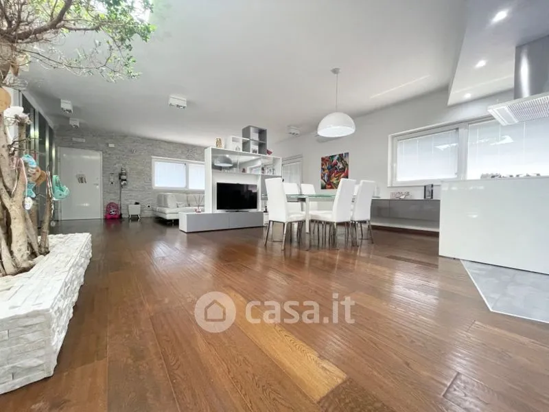 Living Room - Elegant Villa with Garden in Trani