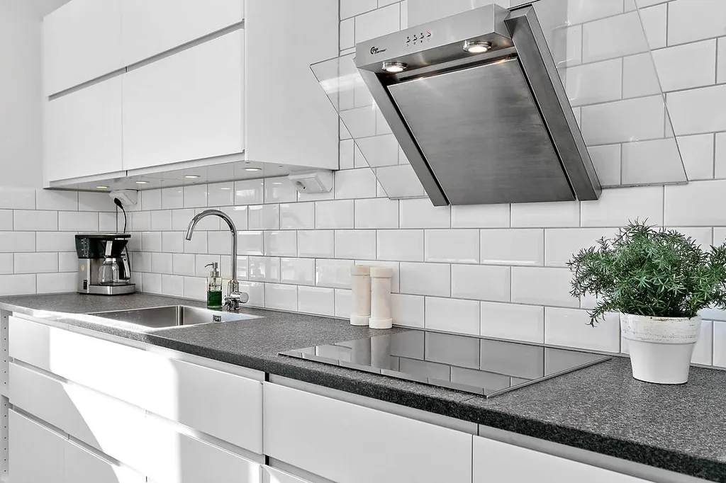 Cuisine - Apartment with Balcony on Slotteberget
