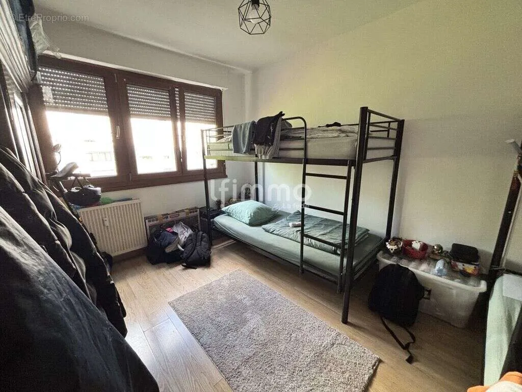 Chambres - Appartement T4 avec Balcon à Riedisheim