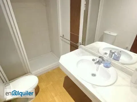 Salles de bain - Student Flat with A/C in Arabial, Ronda